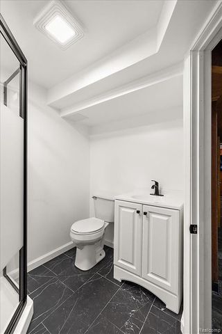 9161 W Outer Drive, Detroit, MI 48219