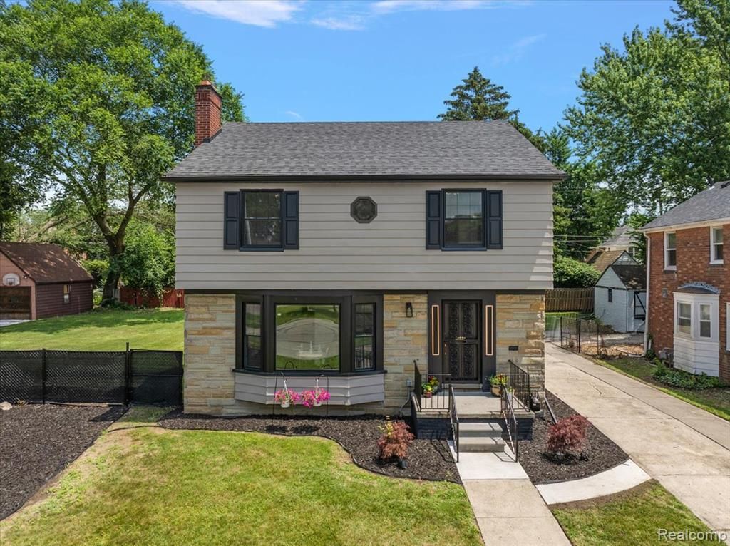 9161 W Outer Drive, Detroit, MI 48219