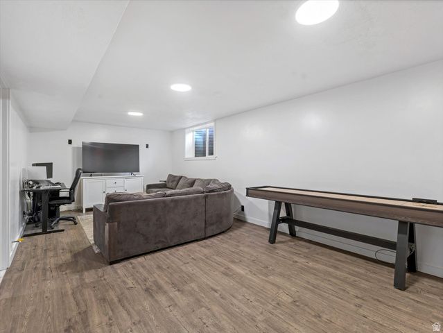 2995 E 7145 S, Cottonwood Heights, UT 84121