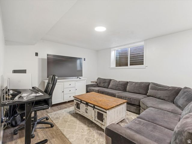 2995 E 7145 S, Cottonwood Heights, UT 84121