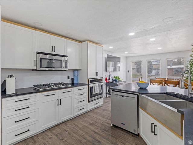 2995 E 7145 S, Cottonwood Heights, UT 84121