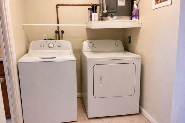 715 W Ocean Avenue, Lantana, FL 33462