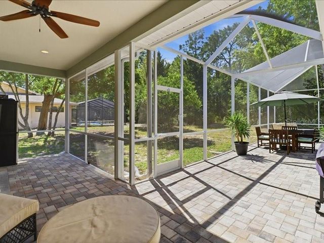 35 CYPRESS BOULEVARD E, Homosassa, FL 34446