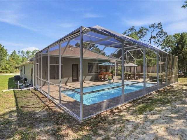 35 CYPRESS BOULEVARD E, Homosassa, FL 34446