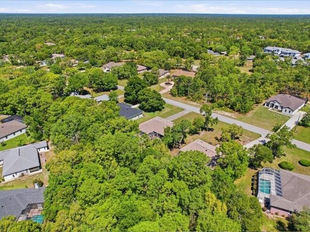 35 CYPRESS BOULEVARD E, Homosassa, FL 34446