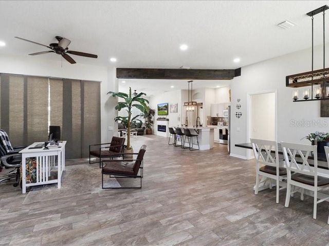 35 CYPRESS BOULEVARD E, Homosassa, FL 34446