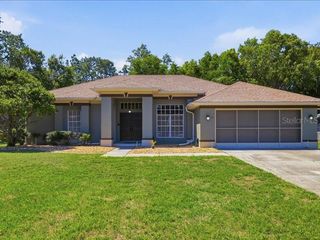 35 CYPRESS BOULEVARD E, Homosassa, FL 34446