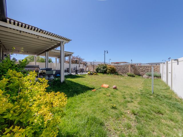5552 W EAGLE PEAK DR, Herriman, UT 84096