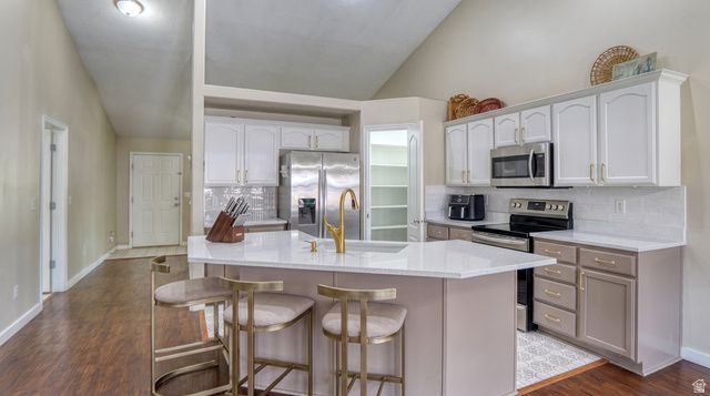 5552 W EAGLE PEAK DR, Herriman, UT 84096