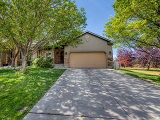 5552 W EAGLE PEAK DR, Herriman, UT 84096