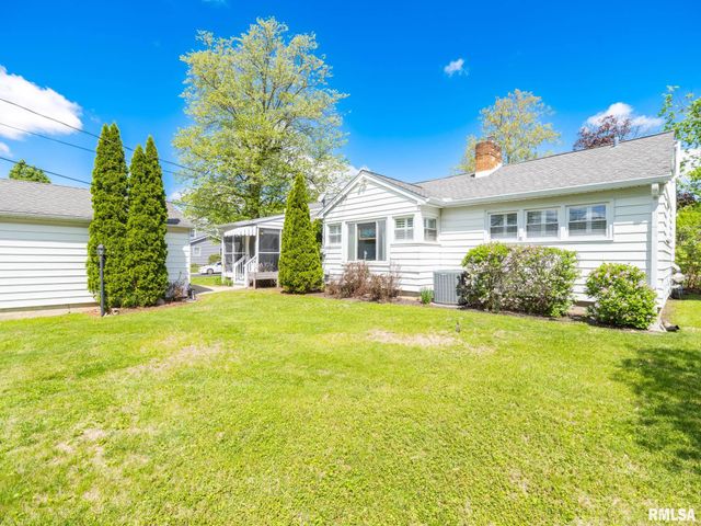 420 W RIDGEMONT Road, Peoria, IL 61614