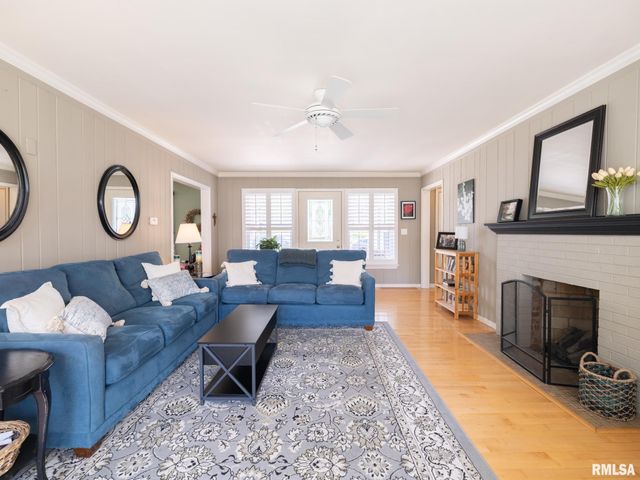 420 W RIDGEMONT Road, Peoria, IL 61614