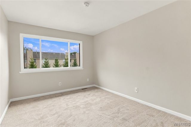 654 Honeydale Court, Amherst, NY 14051