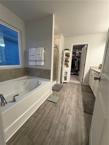 240 Clark Lake Lane, Grayson, GA 30017