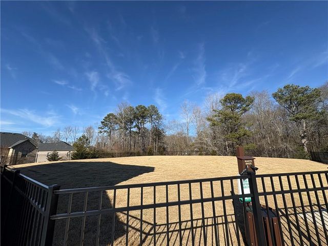 240 Clark Lake Lane, Grayson, GA 30017