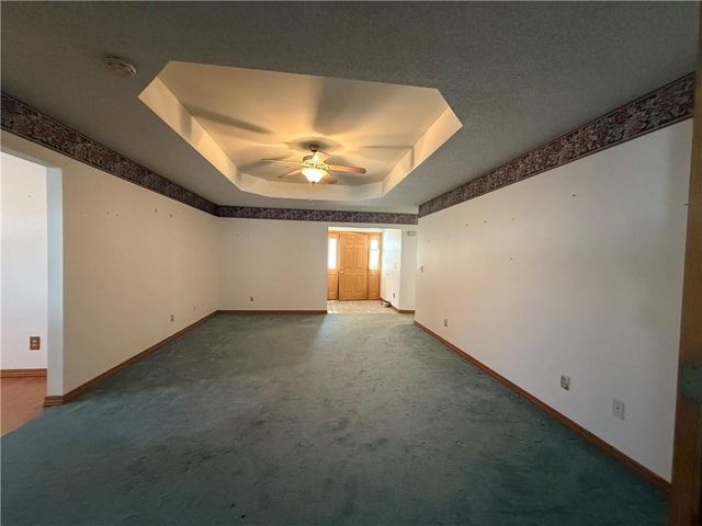 808 Redbud Lane, Frontenac, KS 66763