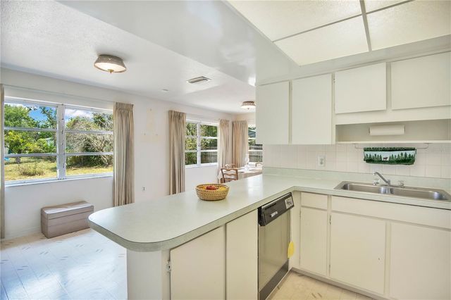 1571 URBANA AVENUE, Deltona, FL 32725
