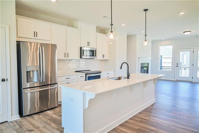 756 Payton Lane, Acworth, GA 30102