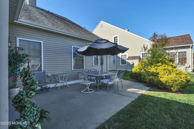 21 Pancoast Road, Waretown, NJ 08758