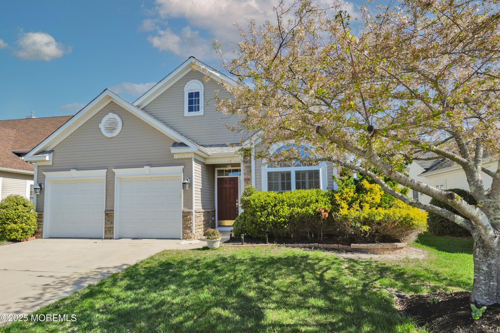 21 Pancoast Road, Waretown, NJ 08758