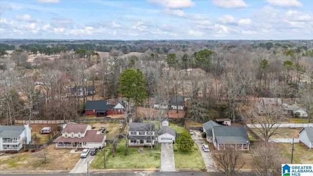 1258 WANDA DRIVE NW, Arab, AL 35016