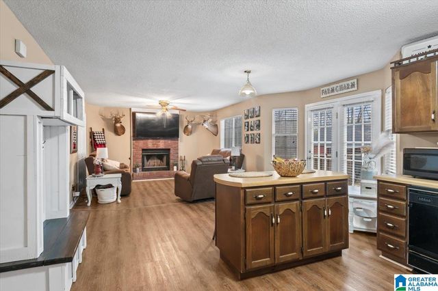 1258 WANDA DRIVE NW, Arab, AL 35016