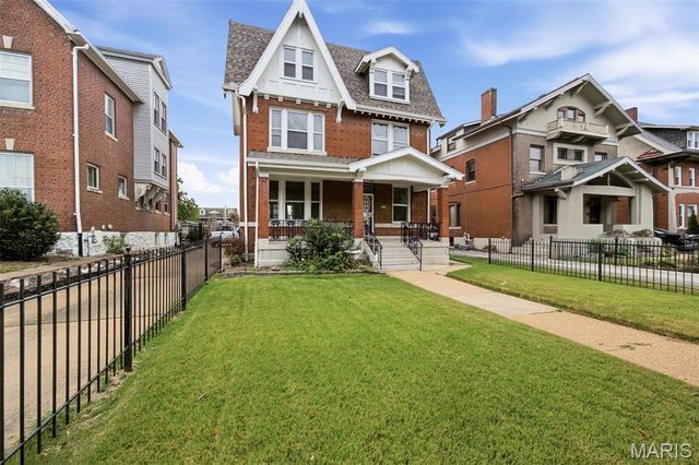5938 Clemens Avenue, St Louis, MO 63112