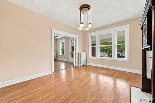 5938 Clemens Avenue, St Louis, MO 63112