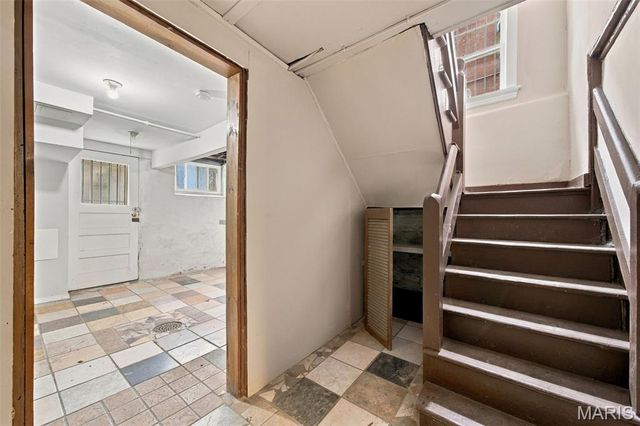 5938 Clemens Avenue, St Louis, MO 63112