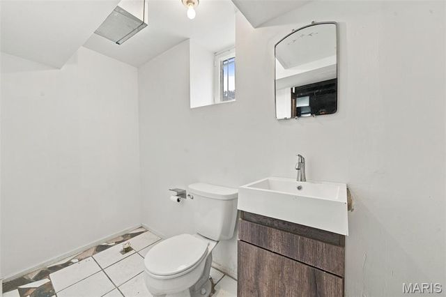 5938 Clemens Avenue, St Louis, MO 63112