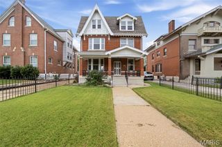 5938 Clemens Avenue, St Louis, MO 63112