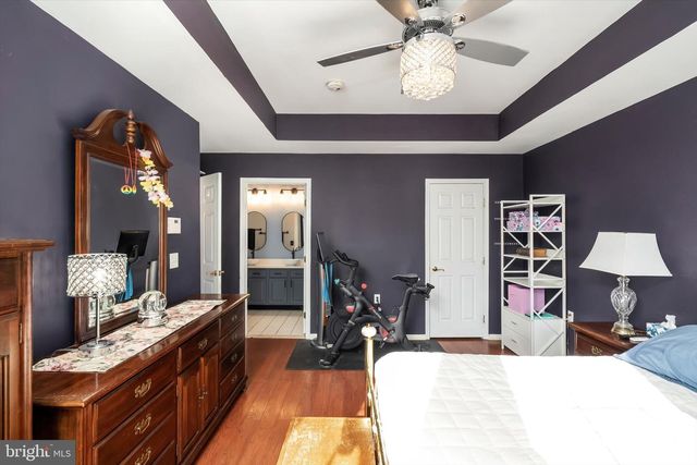 41 BURHOLME DR, Hamilton, NJ 08691