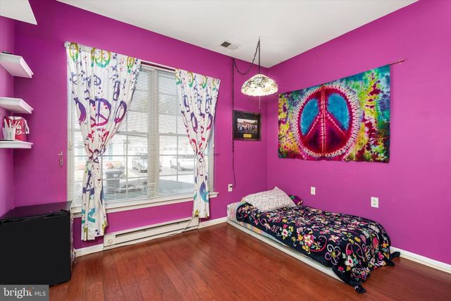 41 BURHOLME DR, Hamilton, NJ 08691