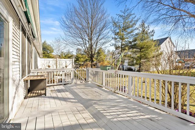 41 BURHOLME DR, Hamilton, NJ 08691