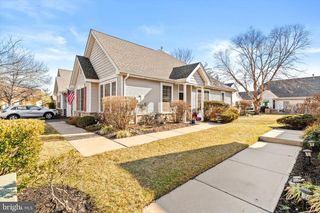 41 BURHOLME DR, Hamilton, NJ 08691