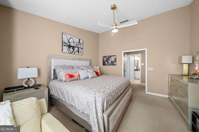 408 Vinings Forest Circle SE, Smyrna, GA 30080