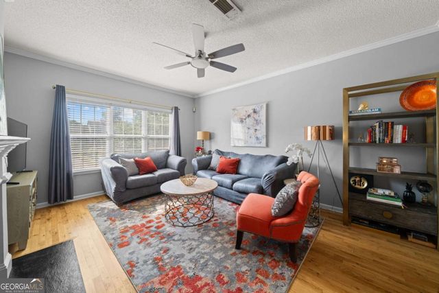 408 Vinings Forest Circle SE, Smyrna, GA 30080