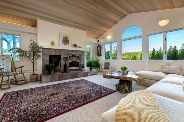 15682 Dream Sky Way, Nevada City, CA 95959