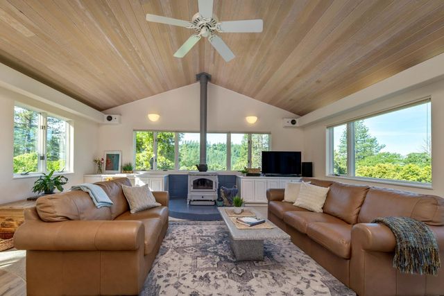 15682 Dream Sky Way, Nevada City, CA 95959