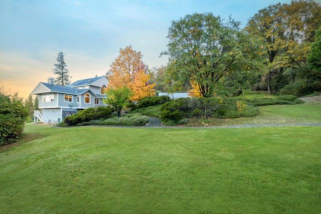 15682 Dream Sky Way, Nevada City, CA 95959