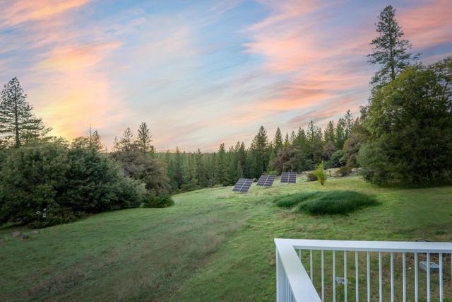 15682 Dream Sky Way, Nevada City, CA 95959