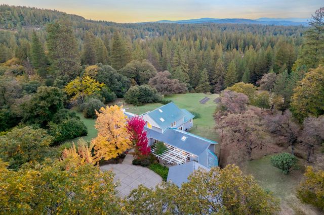 15682 Dream Sky Way, Nevada City, CA 95959