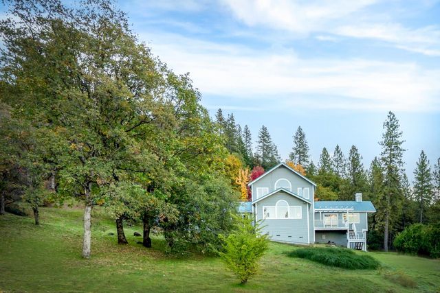 15682 Dream Sky Way, Nevada City, CA 95959