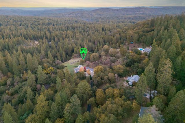 15682 Dream Sky Way, Nevada City, CA 95959