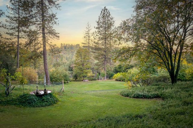 15682 Dream Sky Way, Nevada City, CA 95959