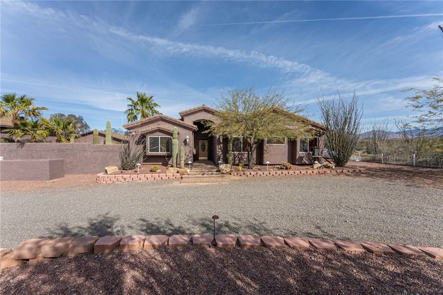 14158 S Calabasas Road, Yucca, AZ 86438