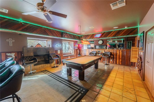 14158 S Calabasas Road, Yucca, AZ 86438