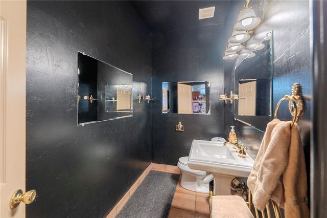 14158 S Calabasas Road, Yucca, AZ 86438