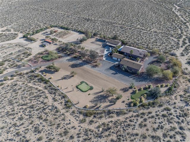 14158 S Calabasas Road, Yucca, AZ 86438