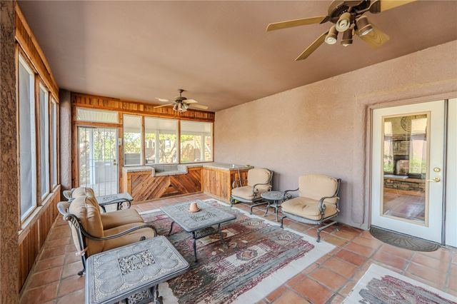 14158 S Calabasas Road, Yucca, AZ 86438